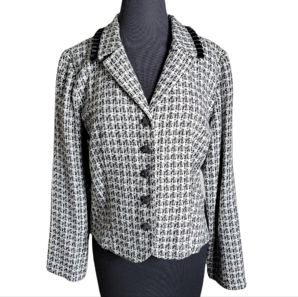 K & Company button closure plaid tweed women's black white blazer size 12